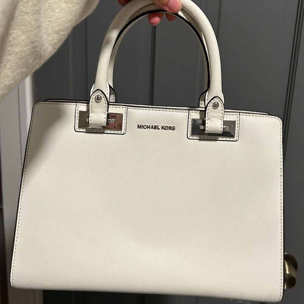 White Michael Kors Purse